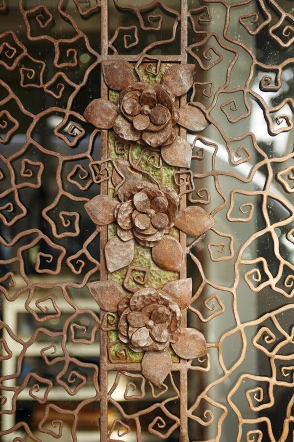 Stunning Flourish On Bull Aparthotel Newcastle Exterior photo